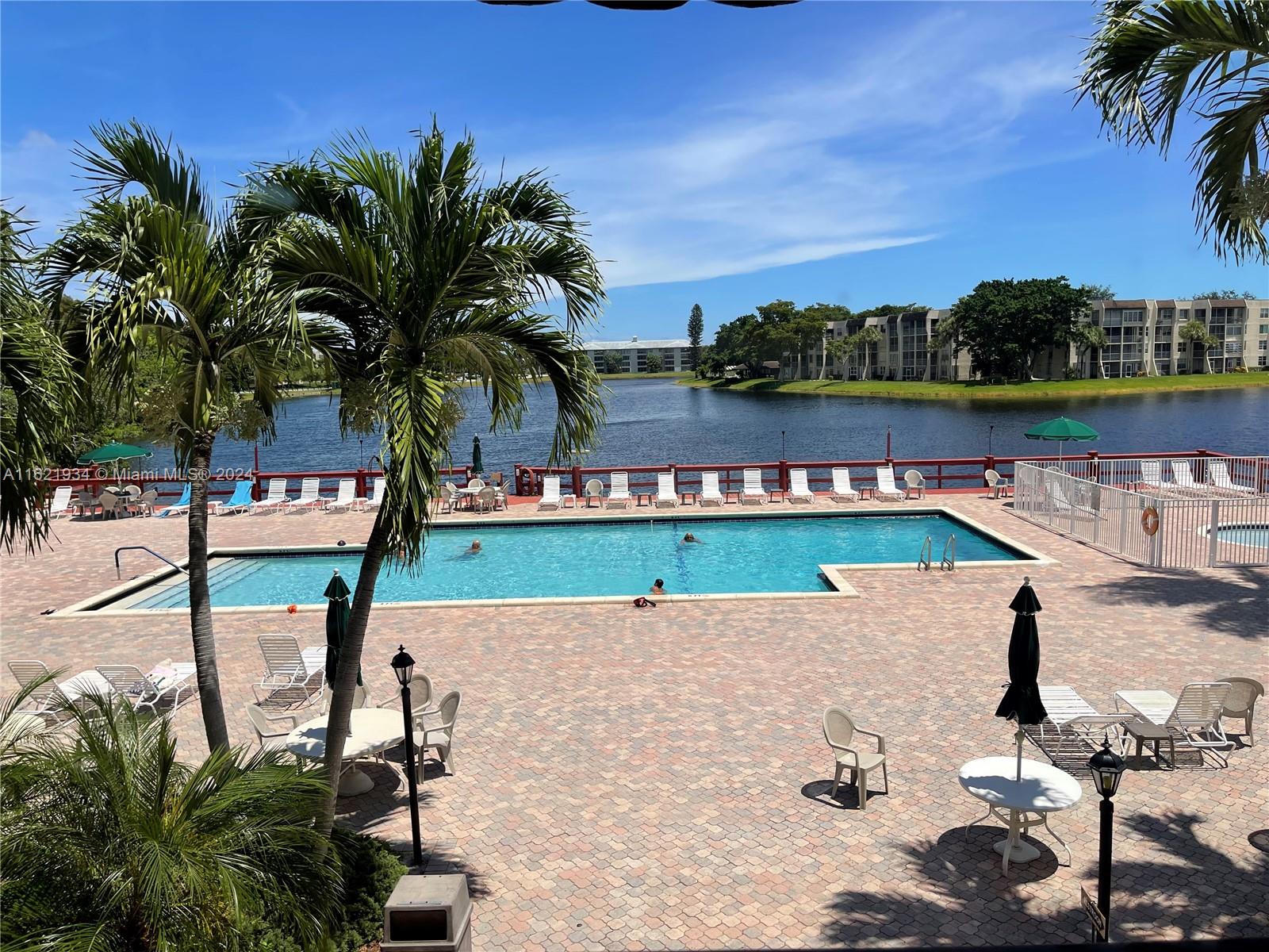 1900 Sabal Palm Dr 302 Property Photo 33