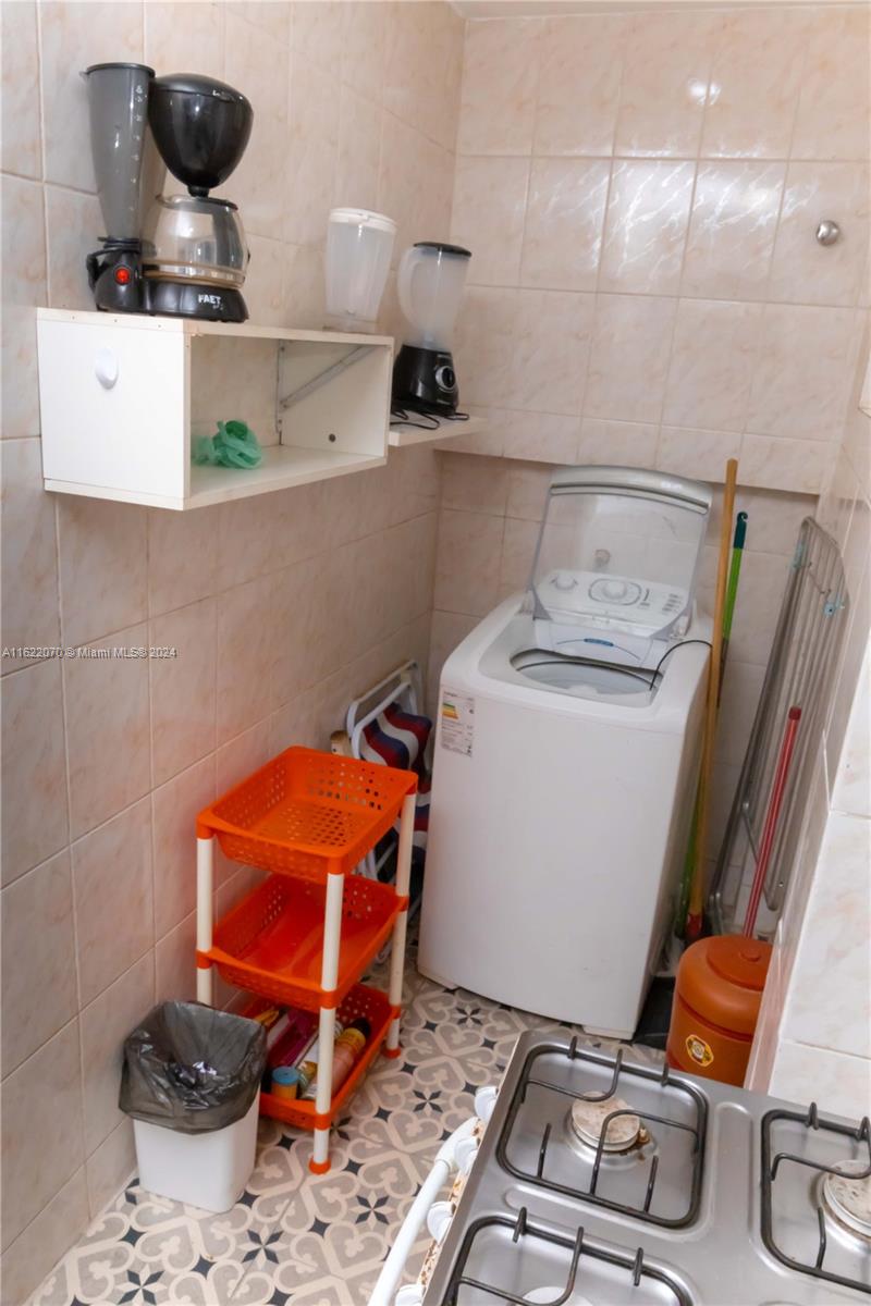 98 Rua Miguez Copacabana, Rio De Janeiro Brazil - Property Photo 8