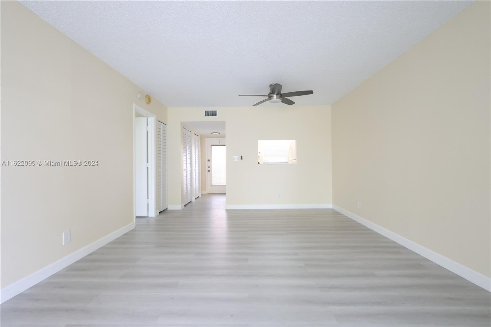 6870 Royal Palm Blvd 210m Property Photo 6