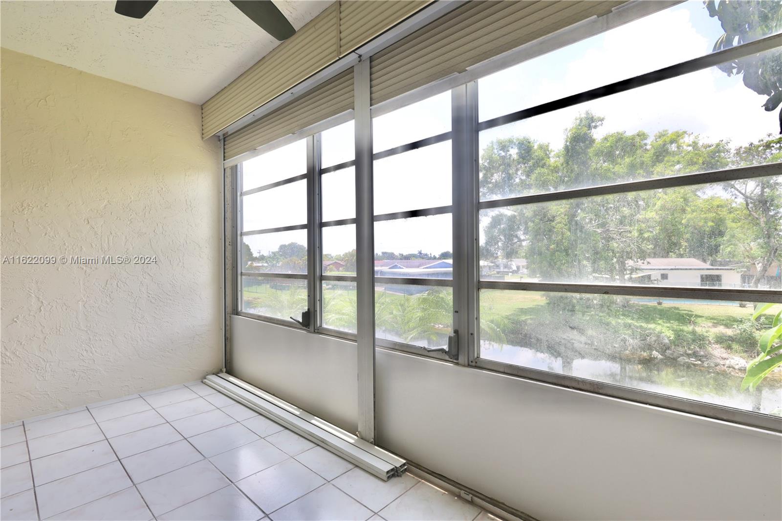 6870 Royal Palm Blvd 210m Property Photo 20