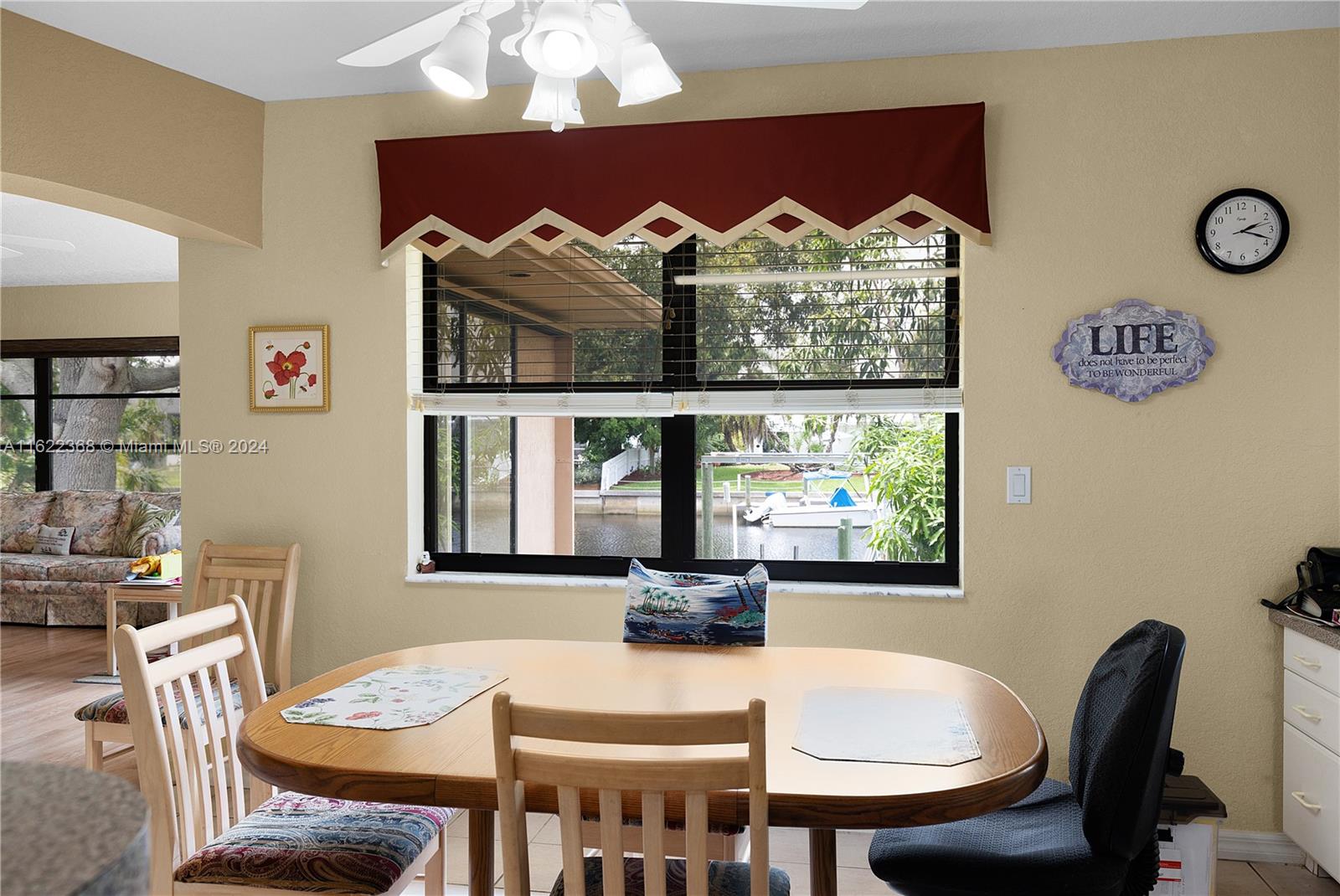 5173 Latham Terr Property Photo 9