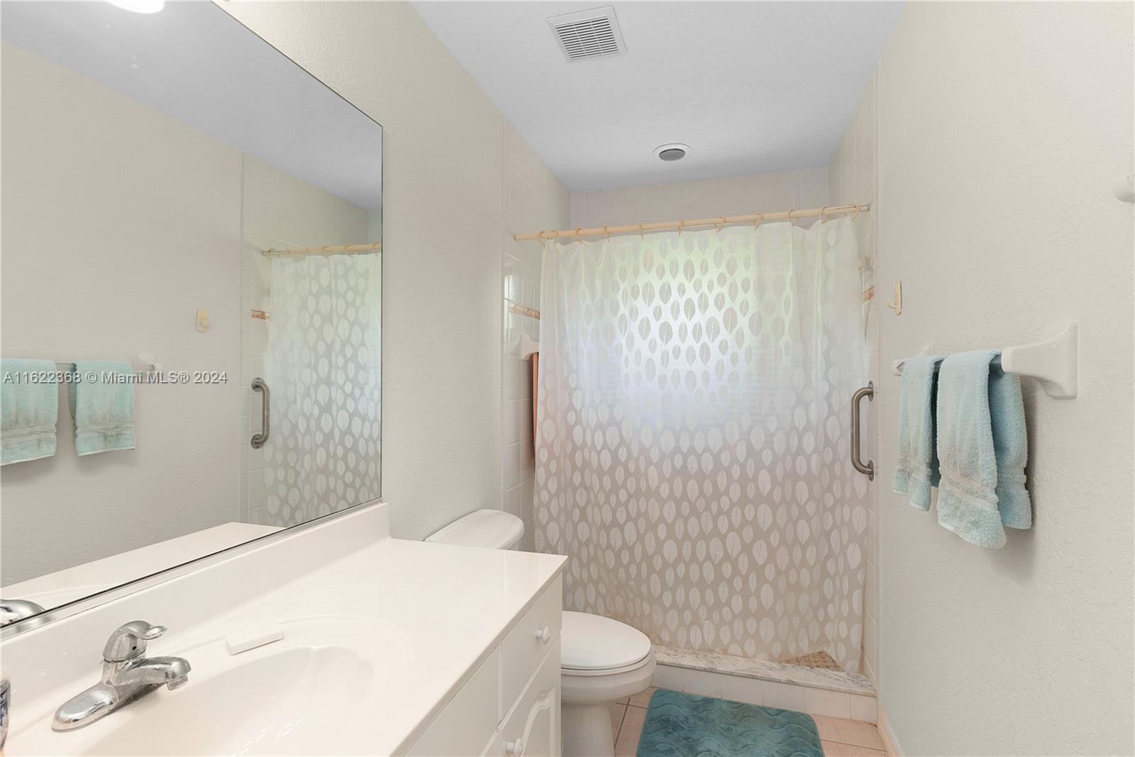 5173 Latham Terr Property Photo 23