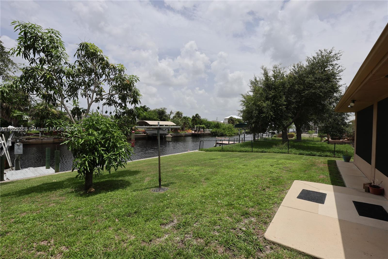 5173 Latham Terr Property Photo 26