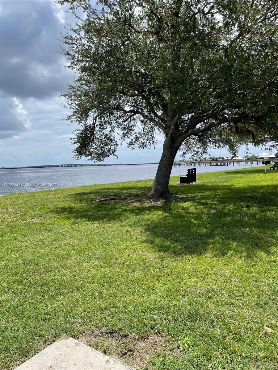 5173 Latham Terr Property Photo 44
