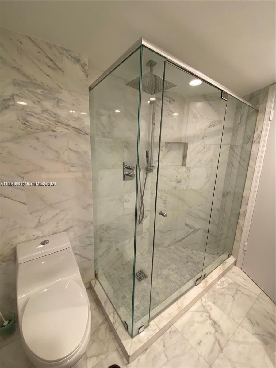 2800 N Ocean Dr B-15c Property Photo 14
