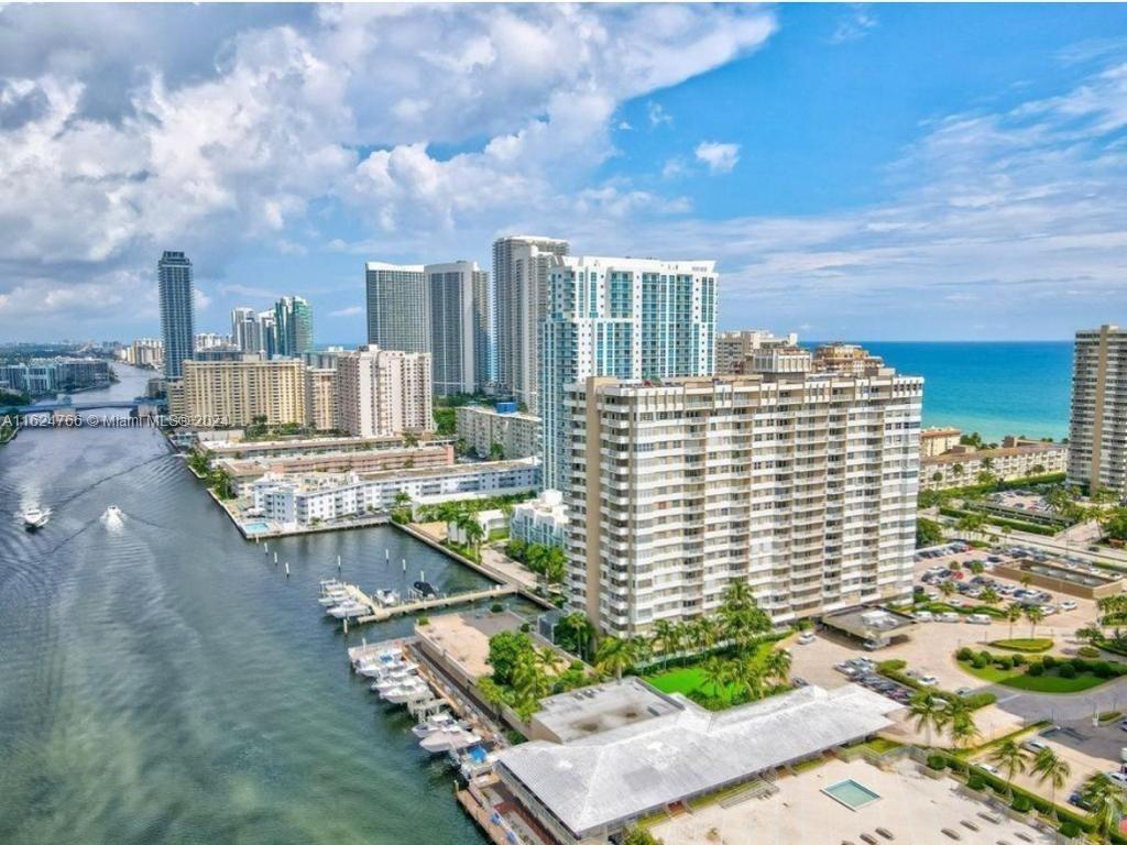 1965 S Ocean Dr 17a Property Photo 8
