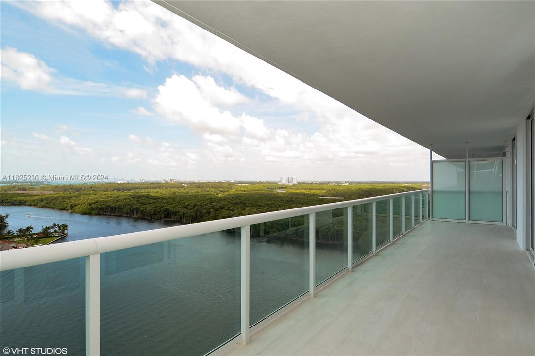 400 Sunny Isles Blvd 1803 Property Photo 5