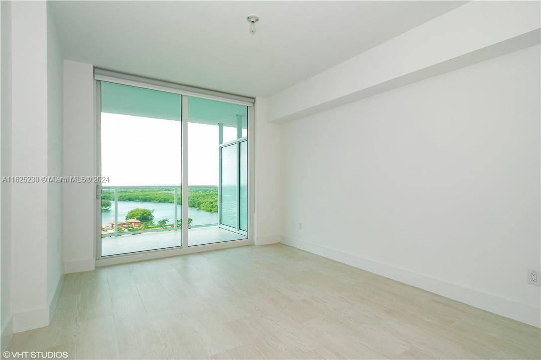 400 Sunny Isles Blvd 1803 Property Photo 16