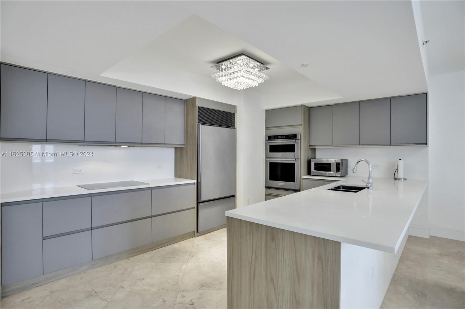 17201 Collins Ave 3305 Property Photo 16