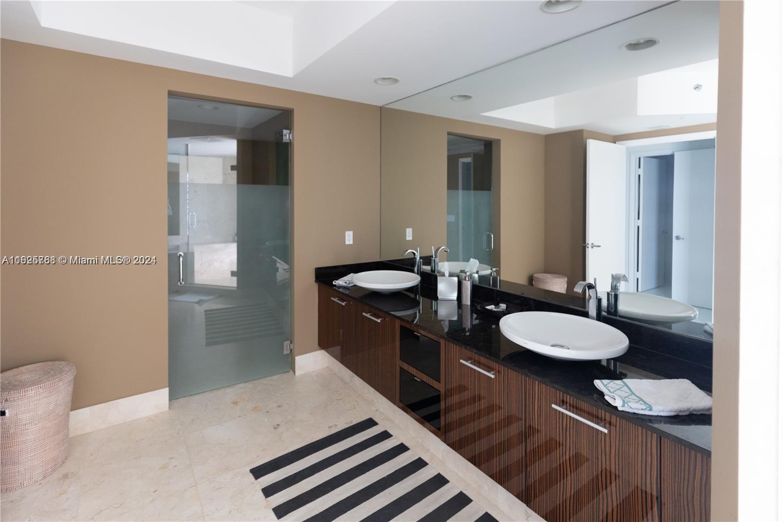 2711 S Ocean Dr 2506 Property Photo 20