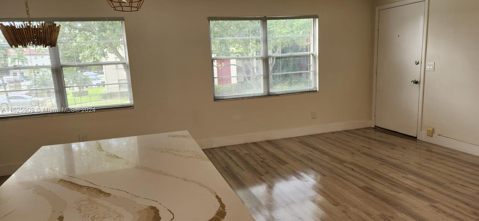 151 Sw 134th Way 214n Property Photo 3
