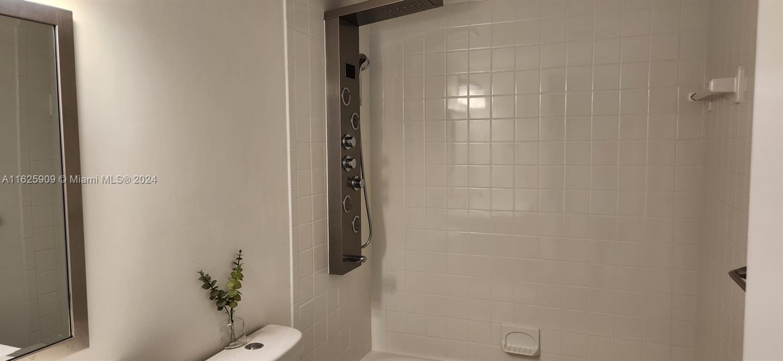 151 Sw 134th Way 214n Property Photo 5