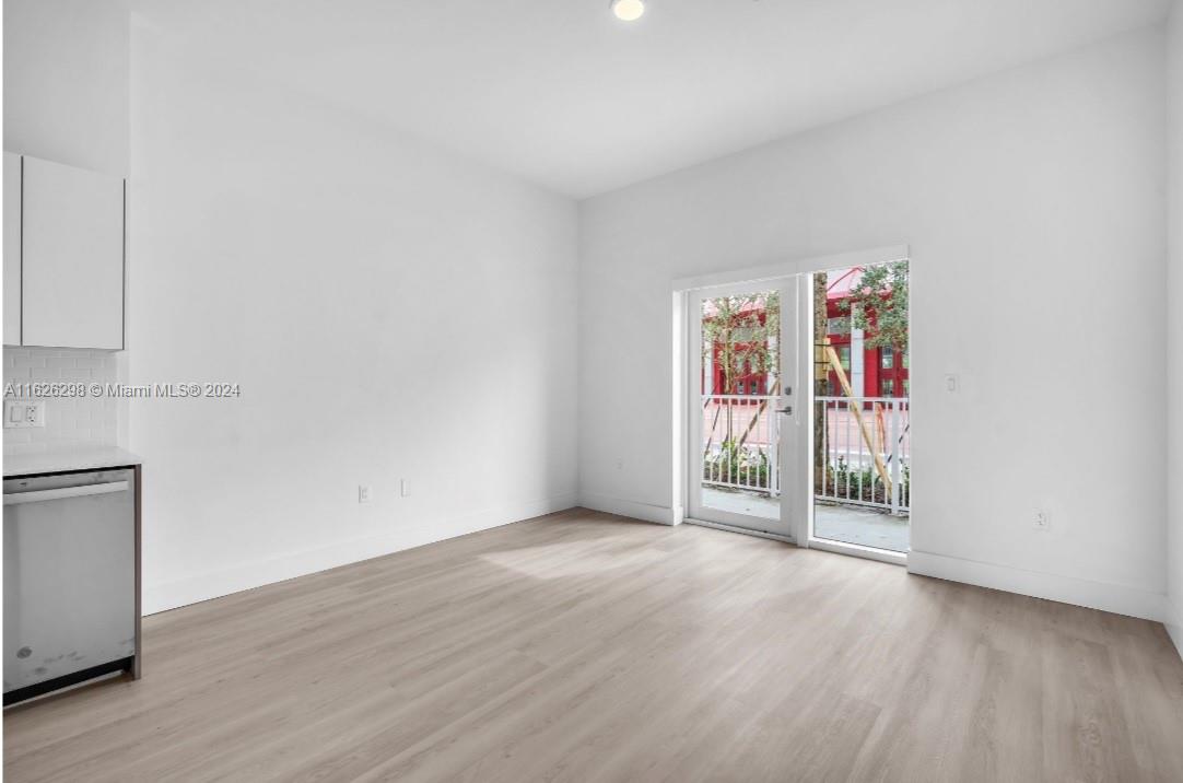 501 N Dixie Hwy C102 Property Photo 7