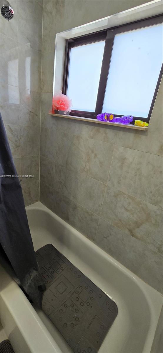 10711 Sw 219th St Property Photo 16