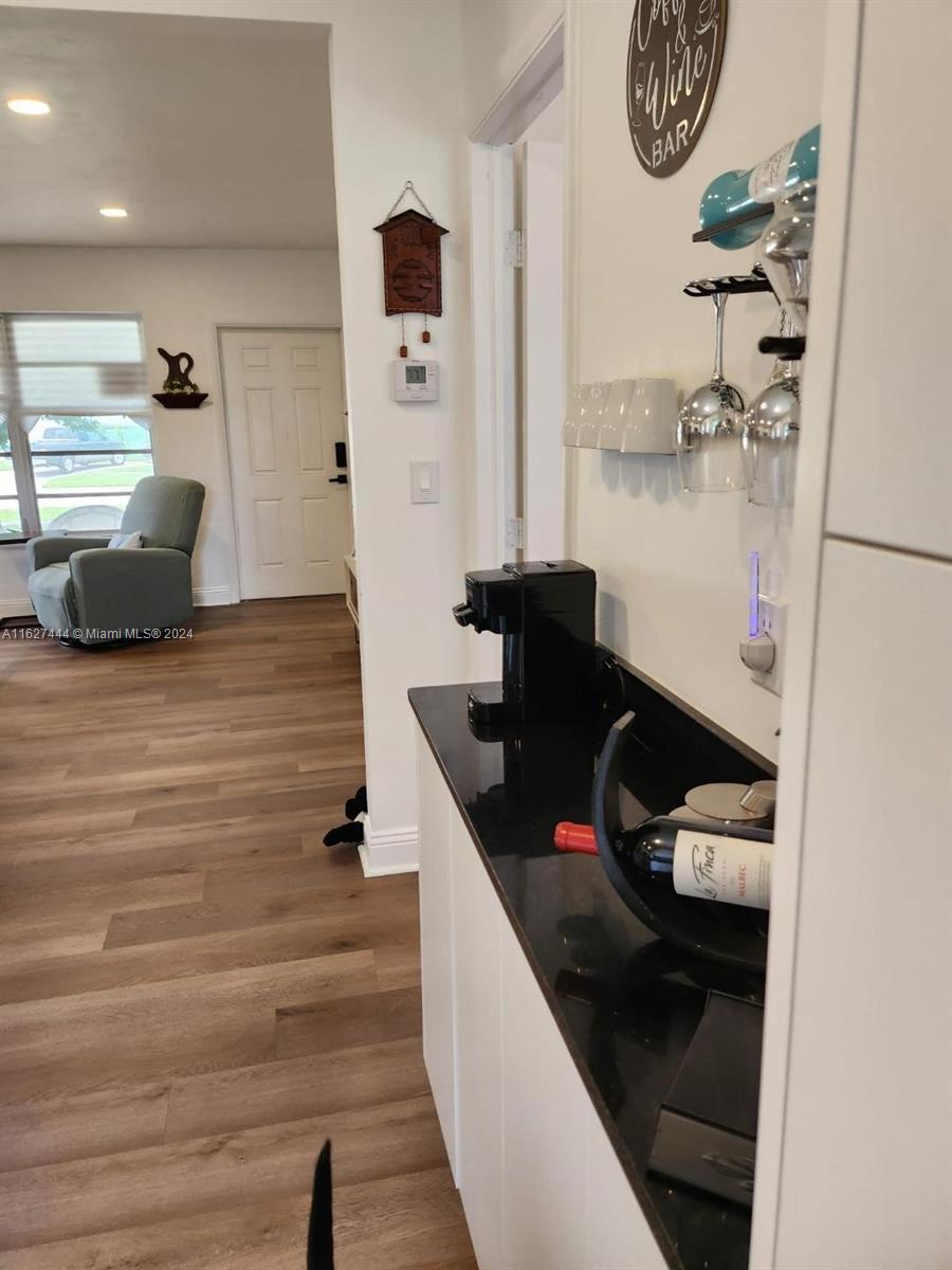 2401 N 57th Ter Property Photo 8