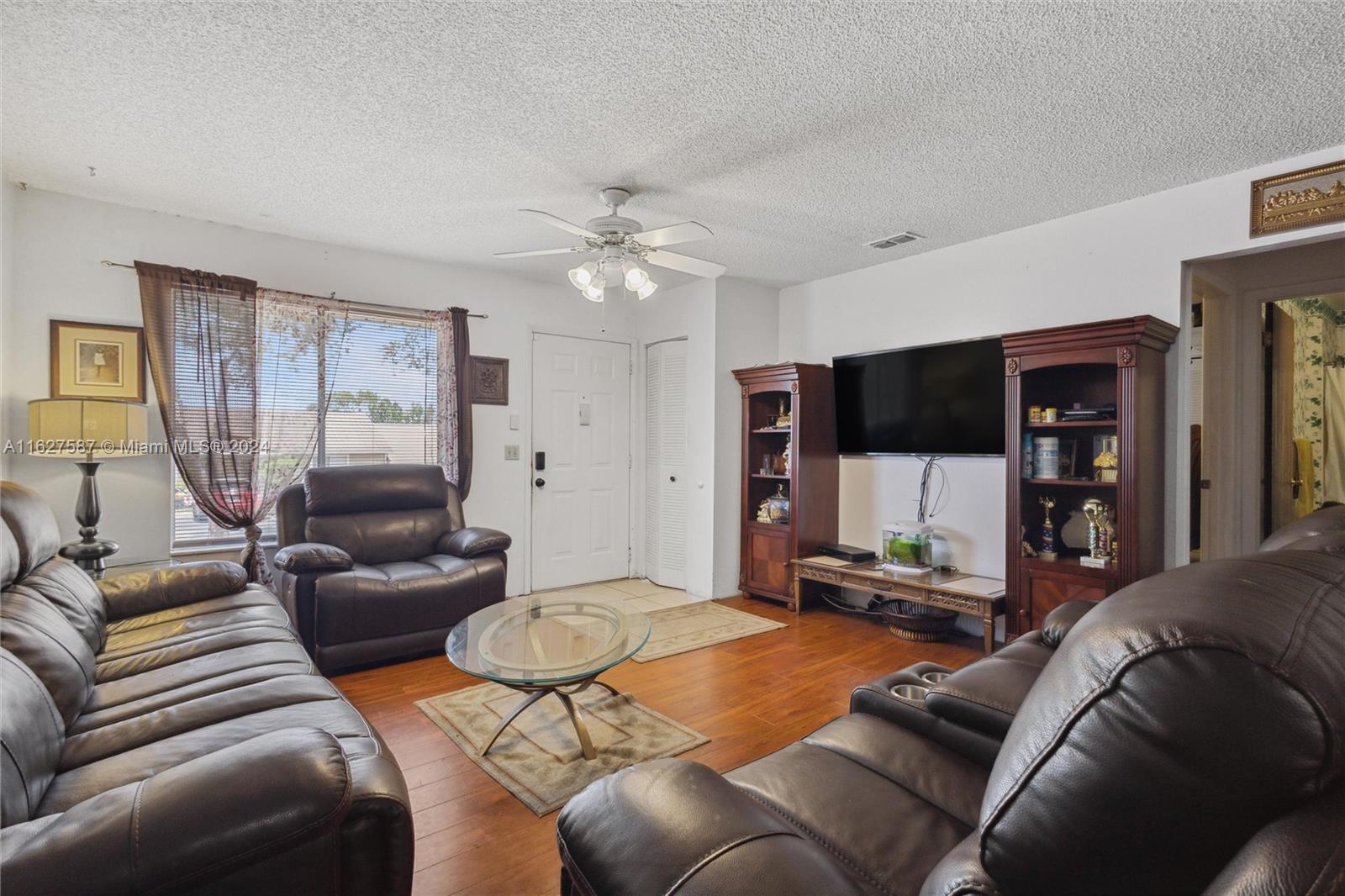12236 Tavares Ridge Lane 102 Property Photo 6