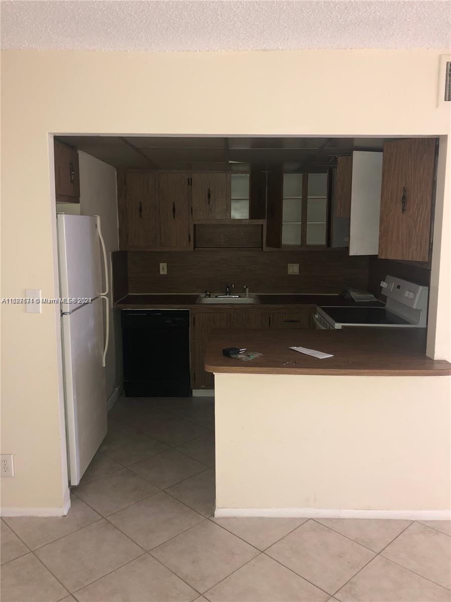 2017 Nw 46th Ave A404 Property Photo 4