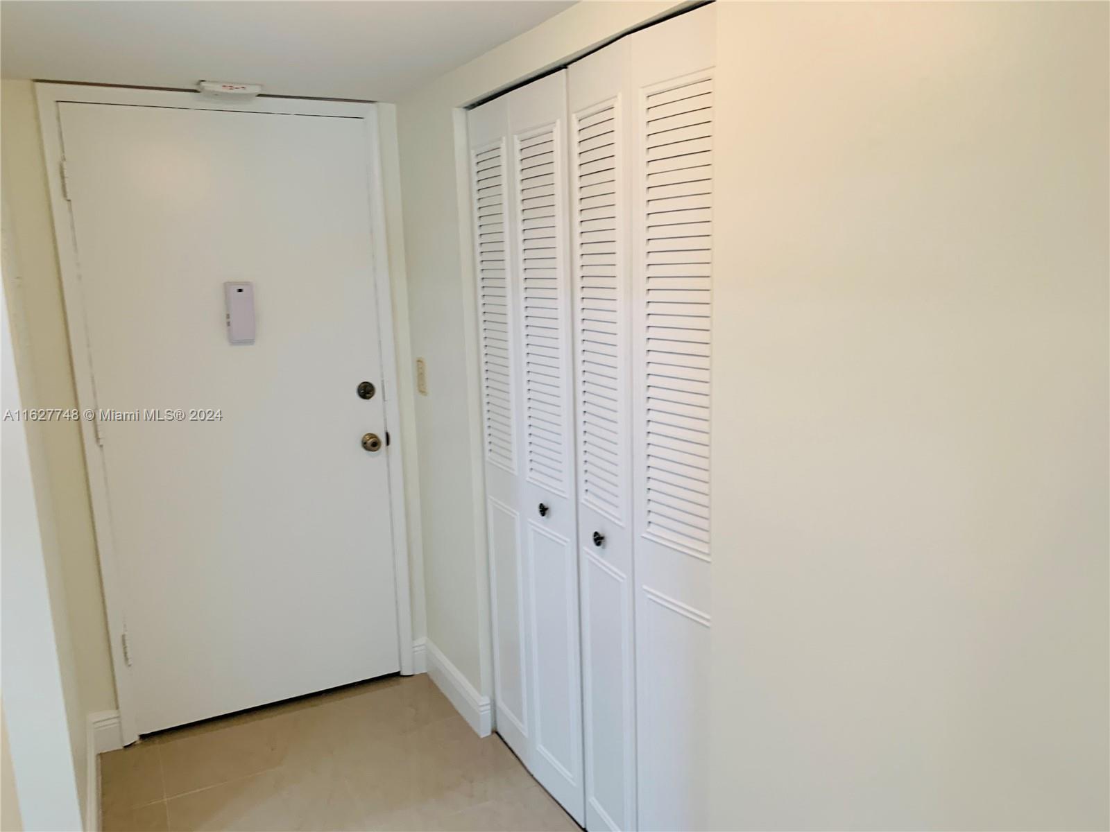 251 S Cypress Rd 125 Property Photo 13