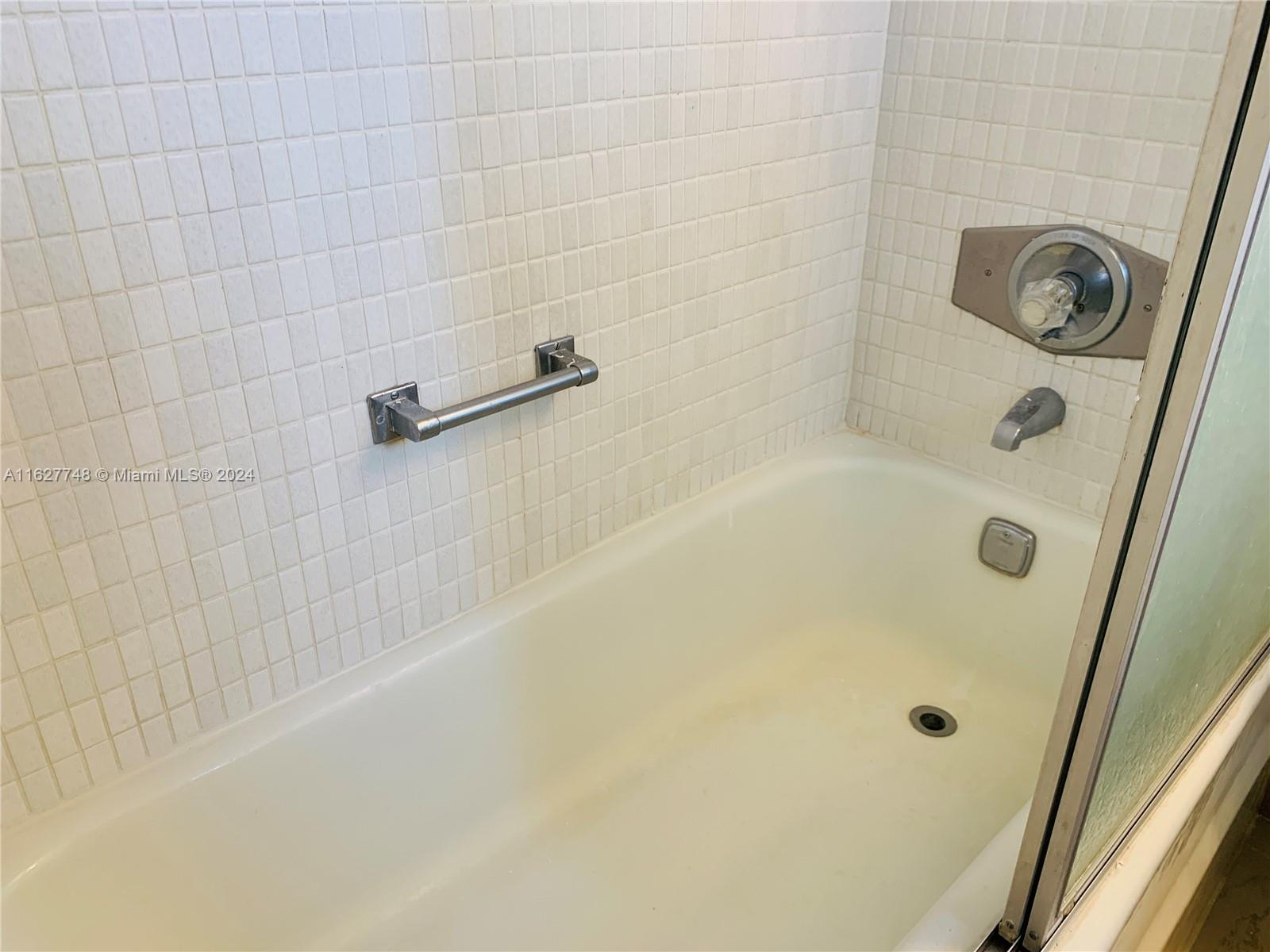 251 S Cypress Rd 125 Property Photo 31
