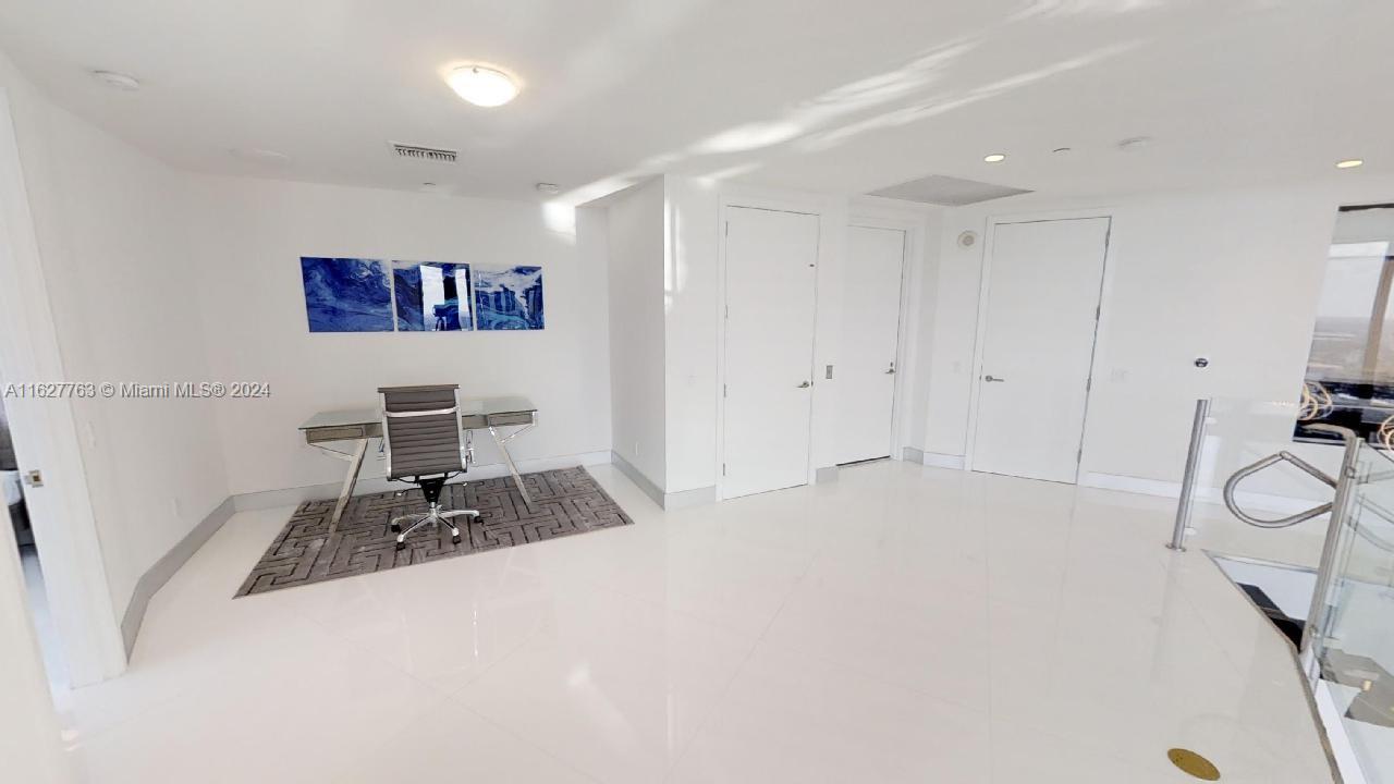 18555 Collins Ave 4604 Property Photo 22
