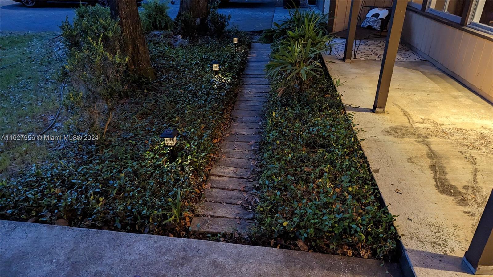 3729 Sw 15 Street Property Photo 9
