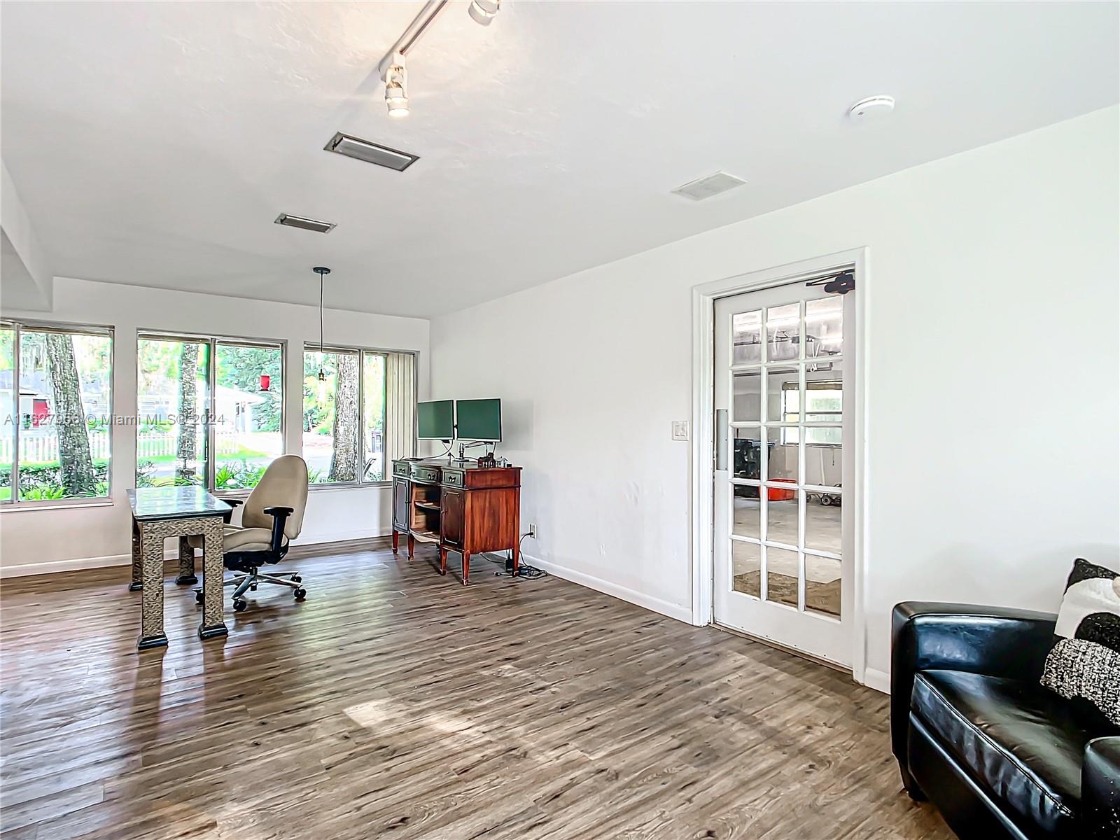 3729 Sw 15 Street Property Photo 51