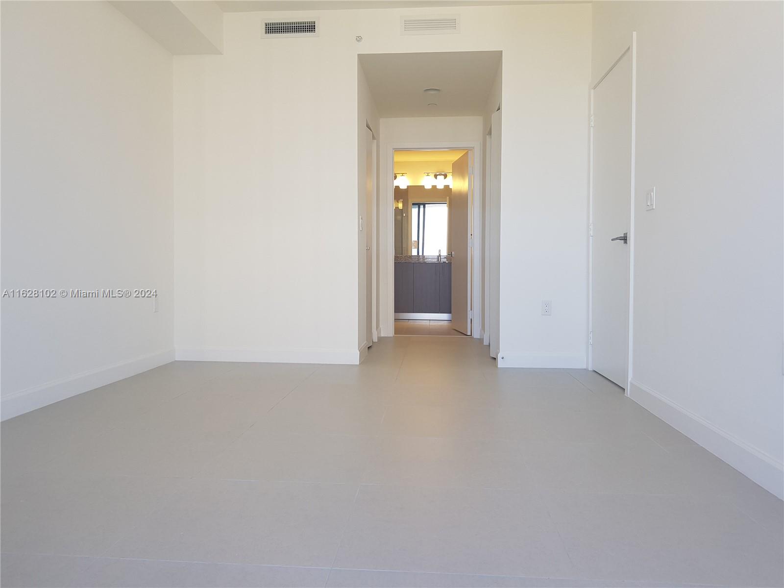 5350 Nw 84th Ave 718 Property Photo 12