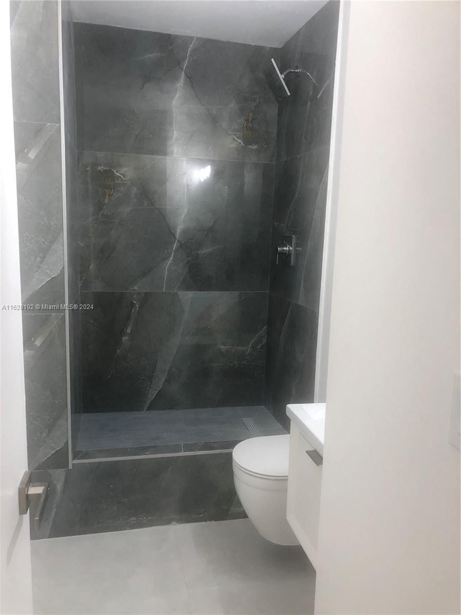10185 Collins Ave 209 Property Photo 5