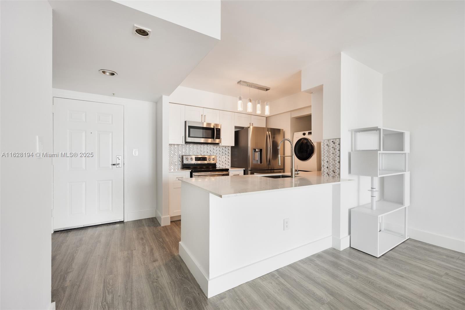 1155 Brickell Bay Dr 2907 Property Photo 4
