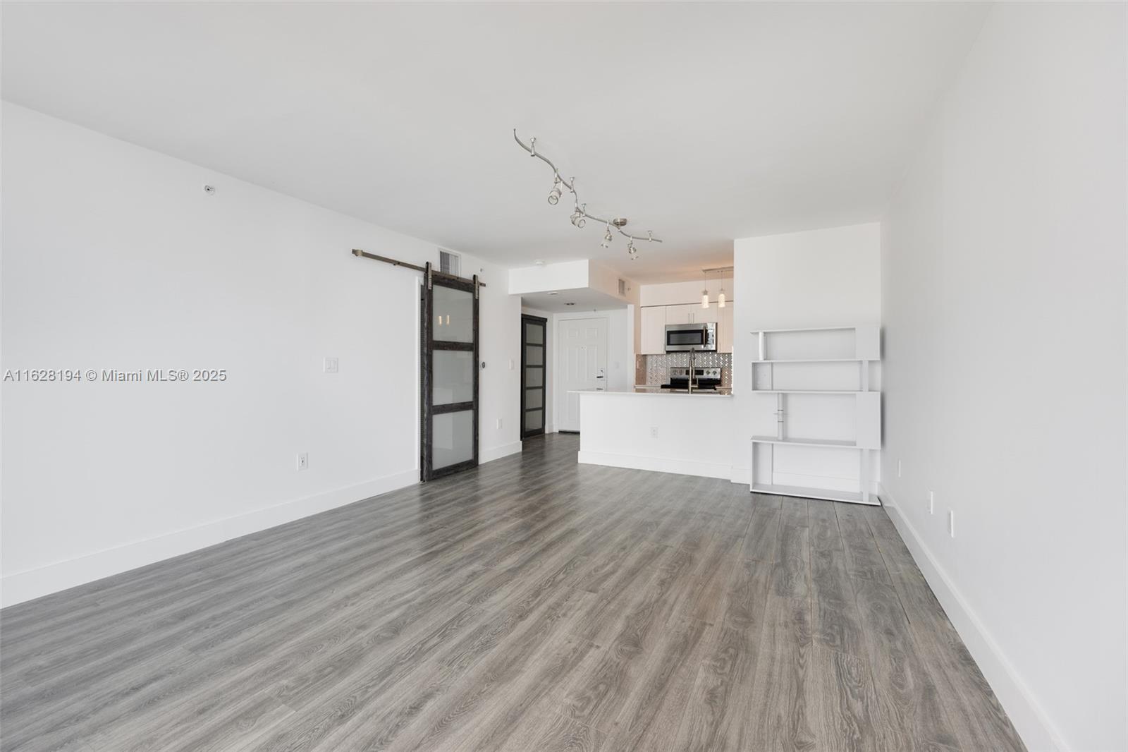 1155 Brickell Bay Dr 2907 Property Photo 5