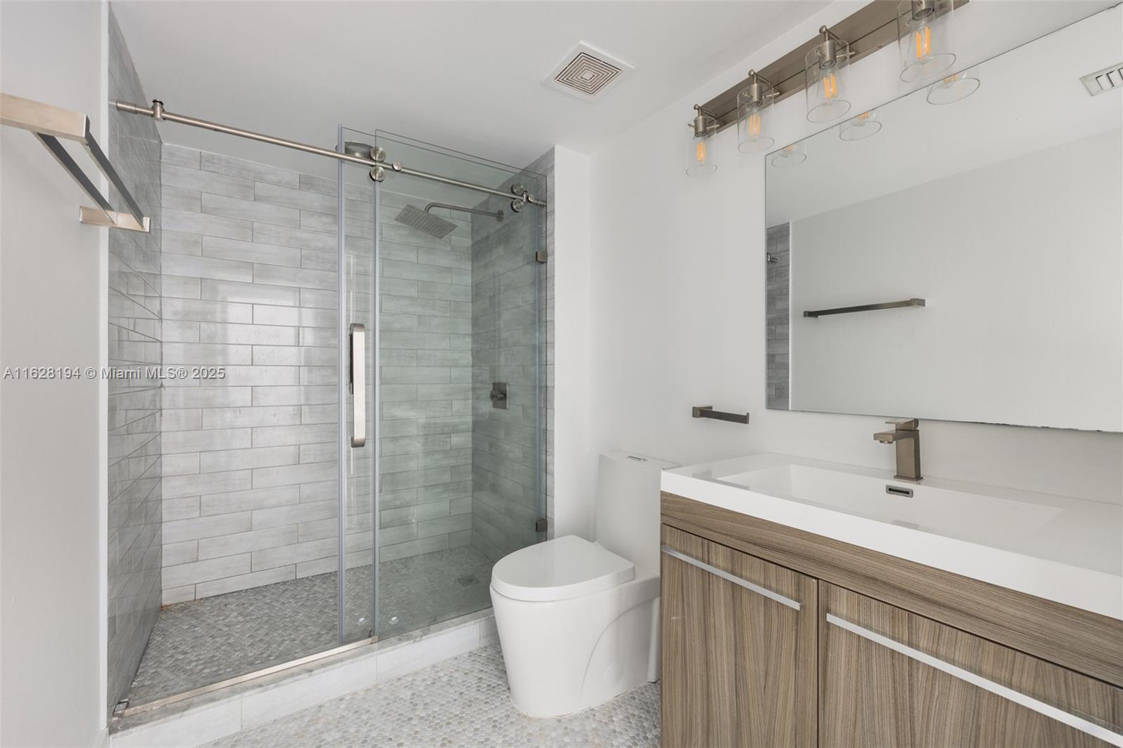 1155 Brickell Bay Dr 2907 Property Photo 13