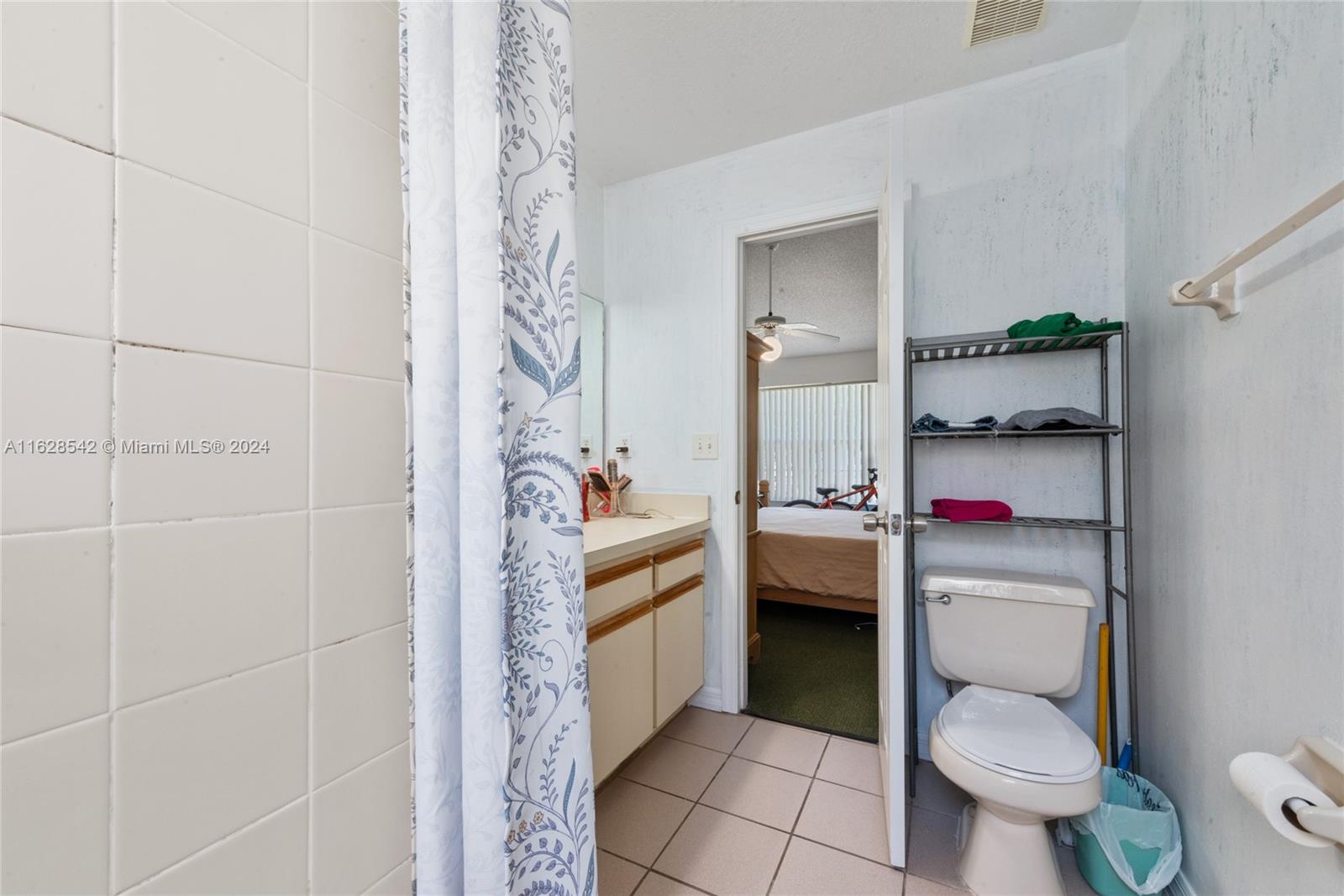 5014 Laguna Bay Circle #108 Property Photo 14