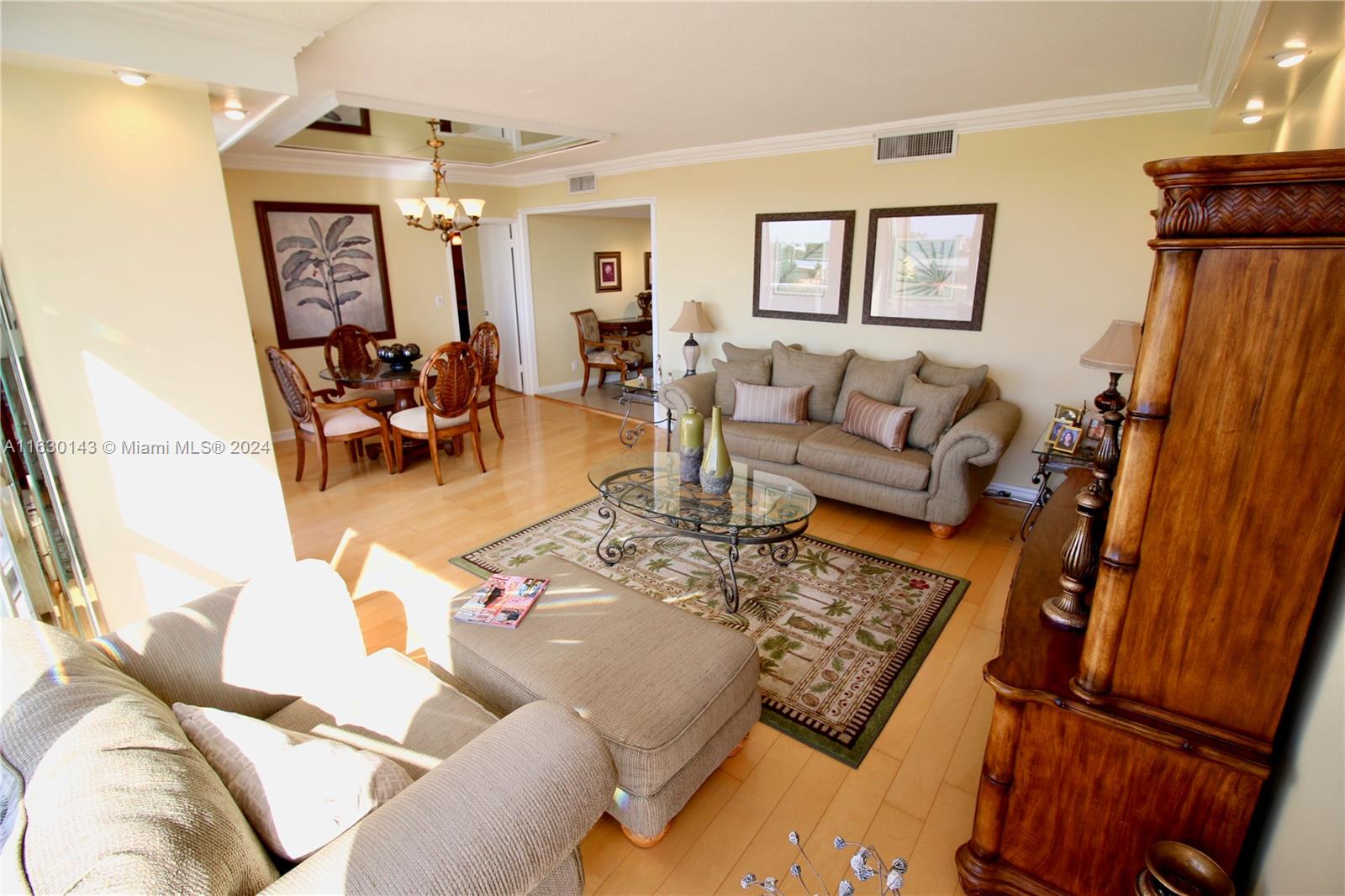 900 Bay Dr 319 Property Photo 2