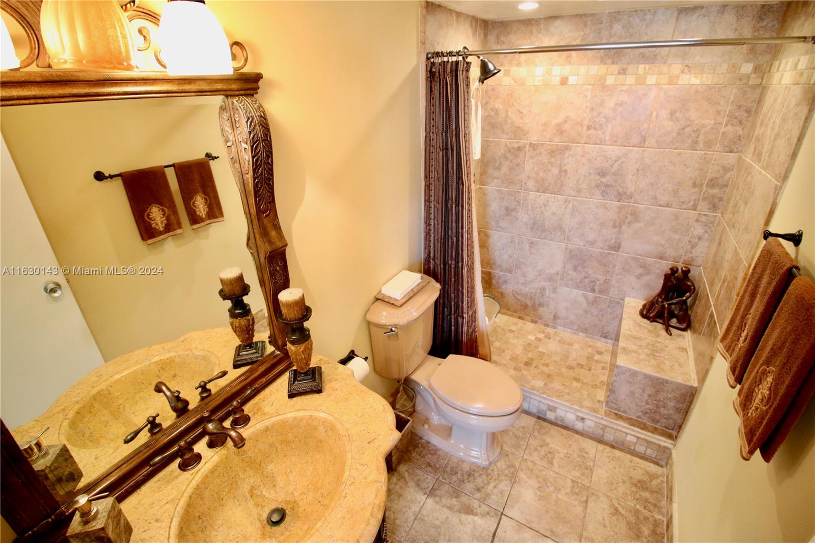 900 Bay Dr 319 Property Photo 10