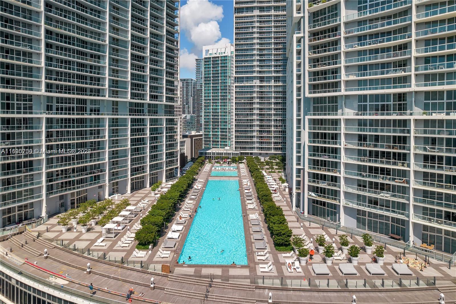 475 Brickell Ave 4211 Property Photo 2