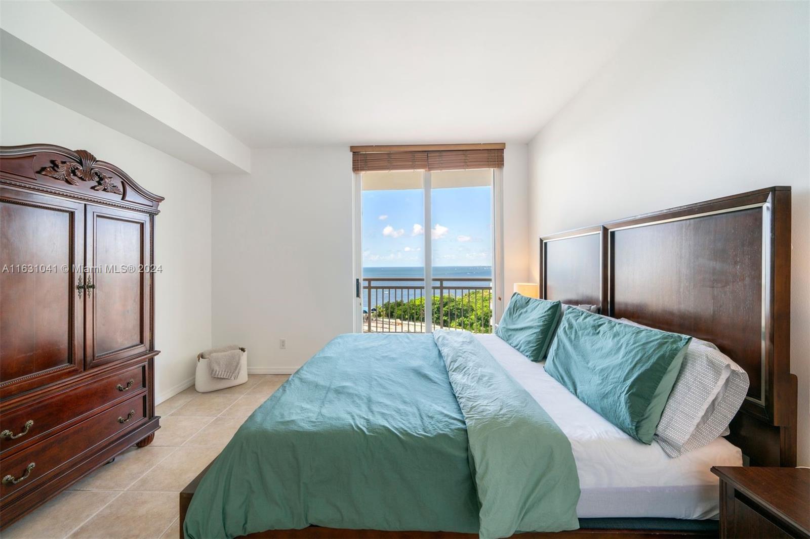 2475 Brickell Ave 1410 Property Photo 13