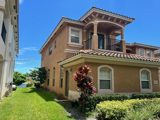 724 Cresta Cir Property Photo 5
