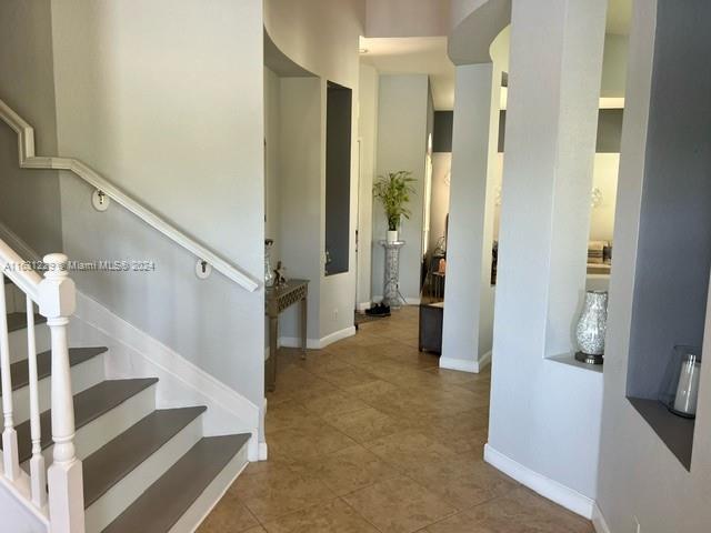 724 Cresta Cir Property Photo 29