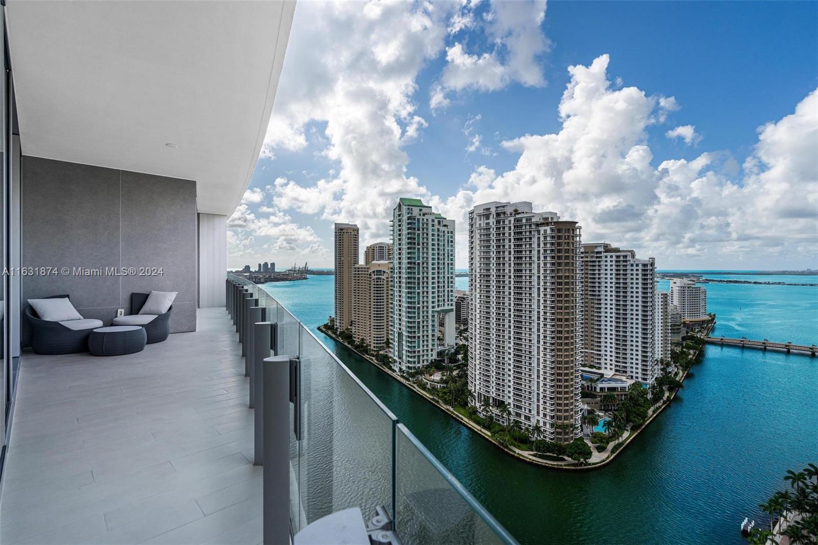 300 Biscayne Blvd Way 2706 Property Photo 1