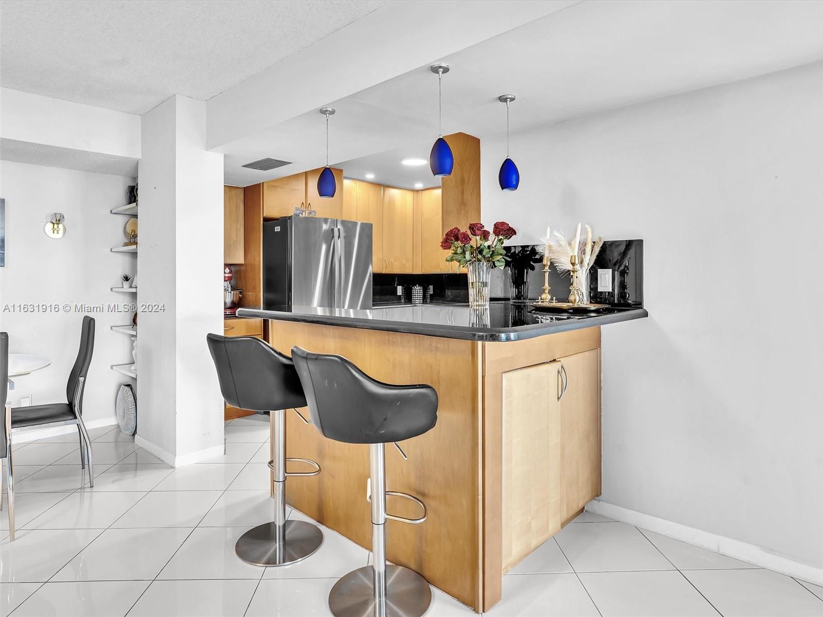 1500 S Ocean Dr 3e Property Photo 8