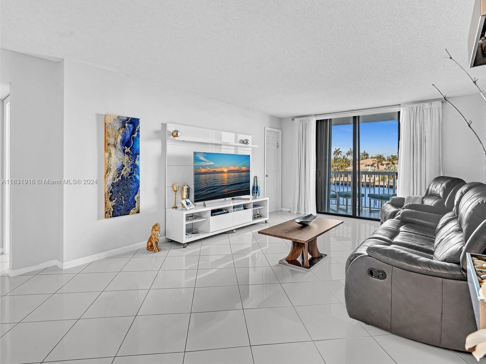 1500 S Ocean Dr 3e Property Photo 15