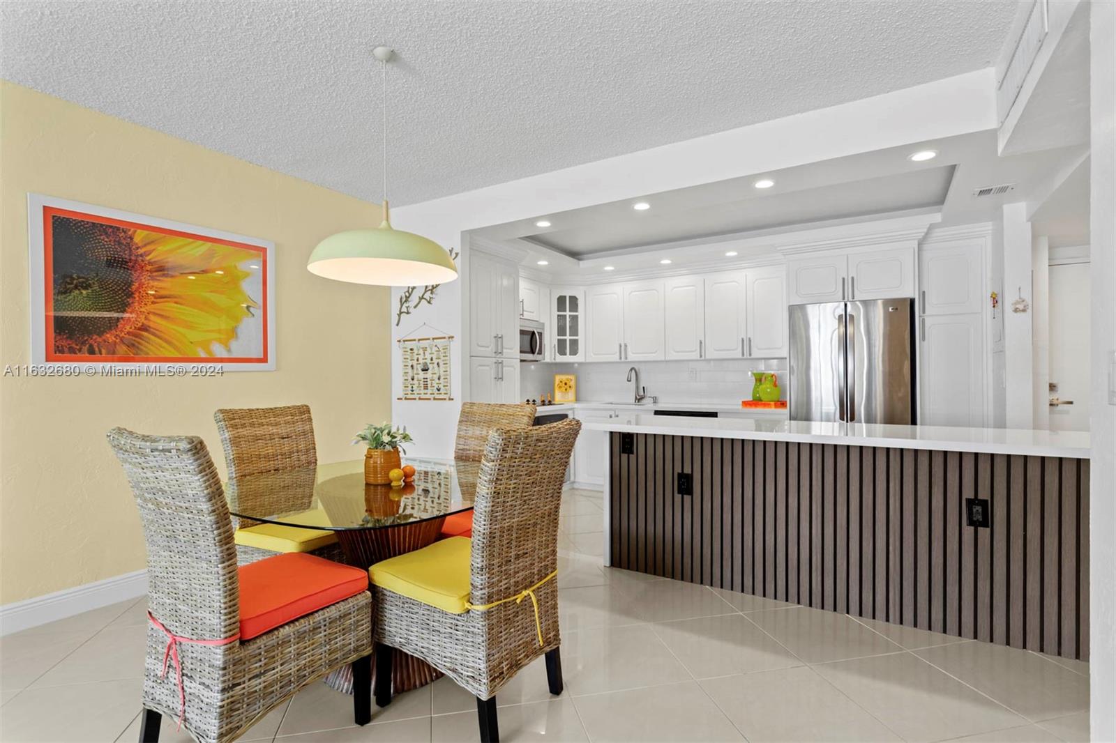 19390 Collins Ave 1106 Property Photo 1