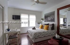 1611 Michigan Ave 5 Property Photo 4