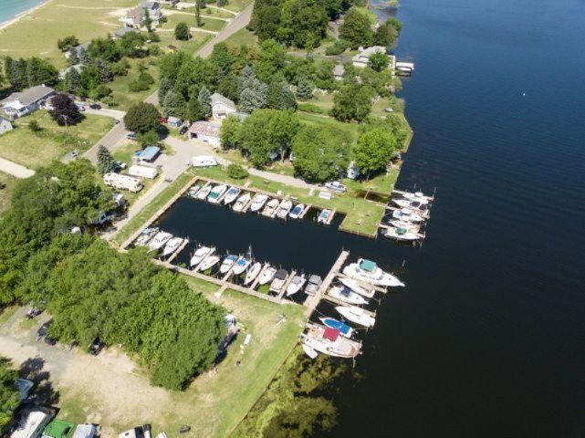 846 S Lakeshore Drive Property Photo
