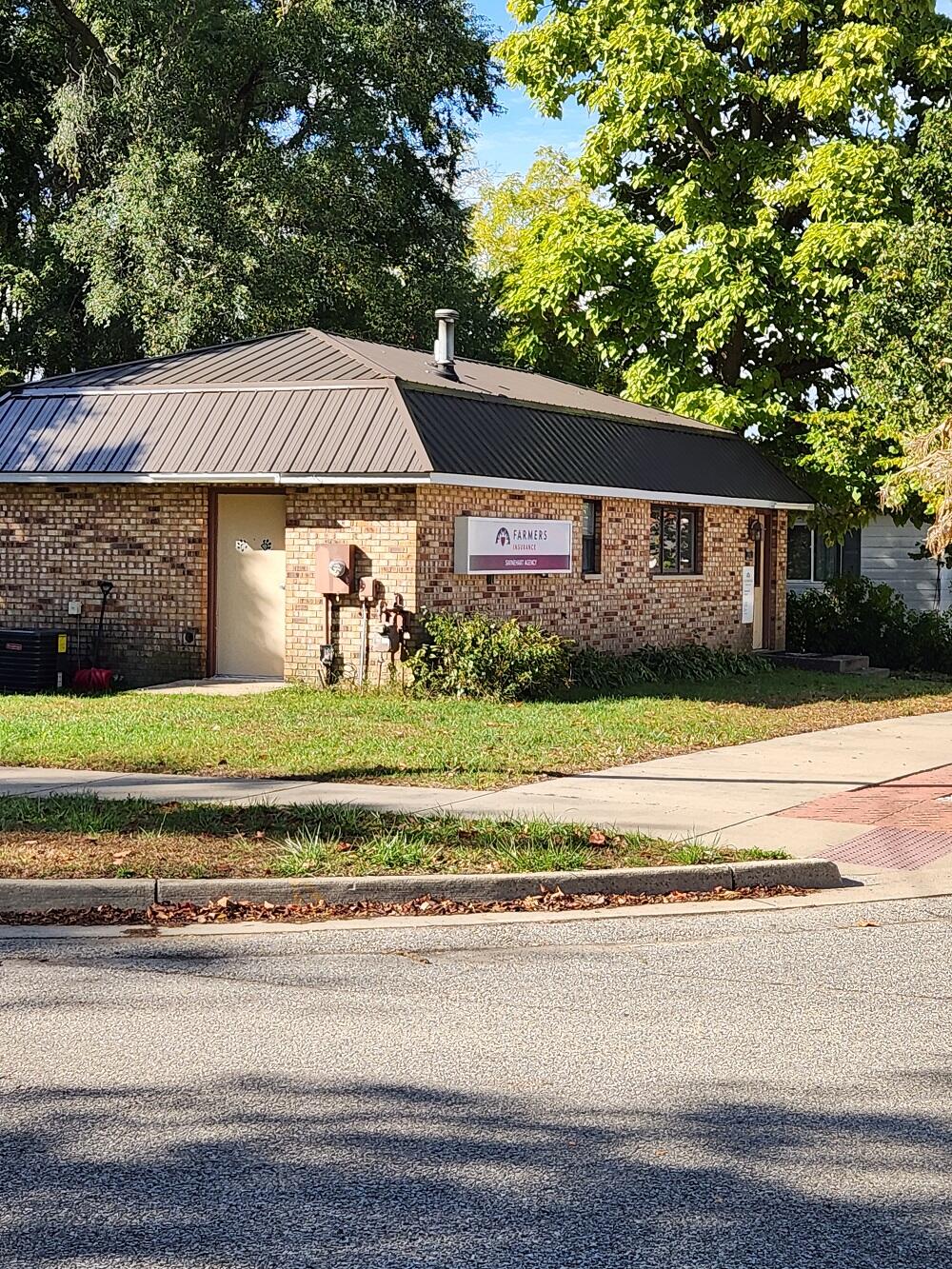 50 E Main Street Property Photo 1