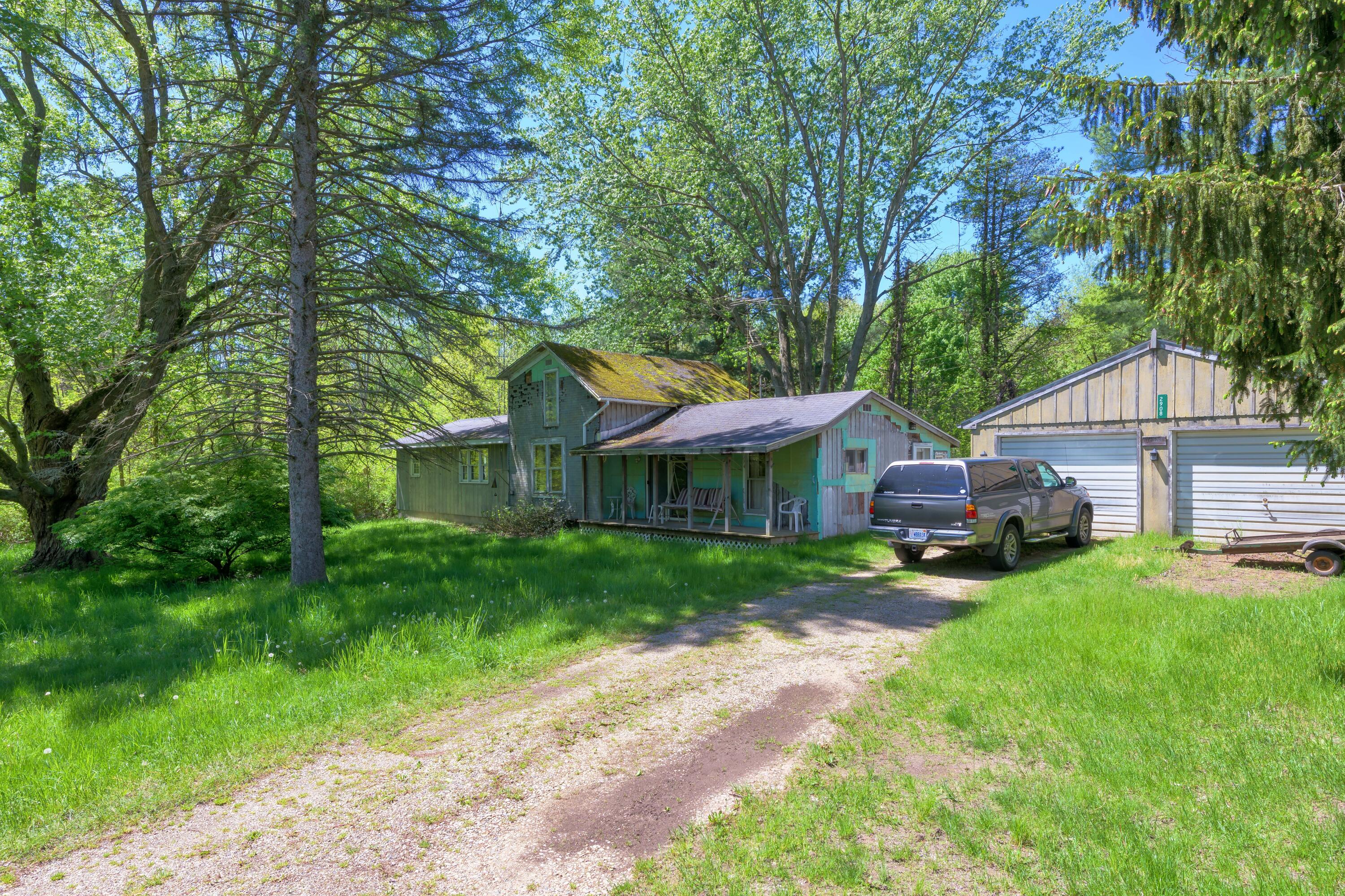 2908 62nd Street Property Photo 1