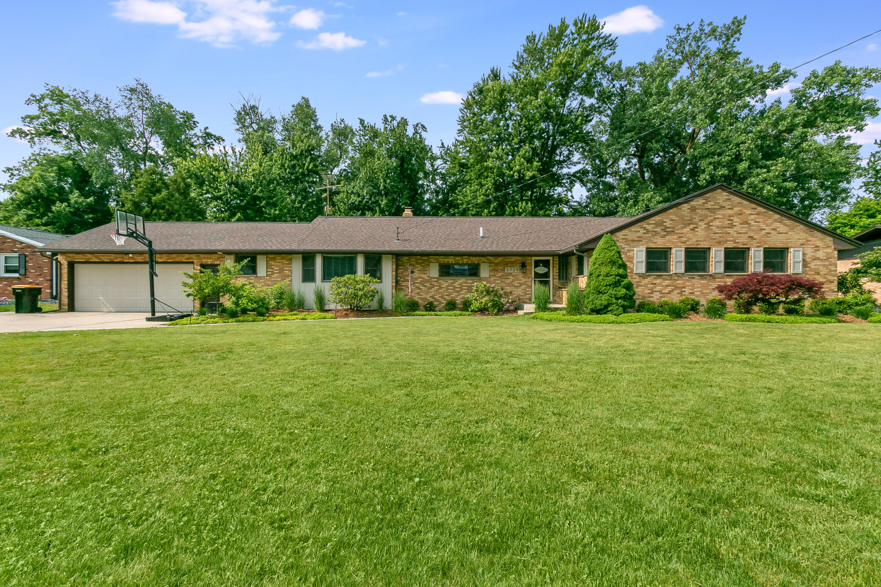 3729 Omaha Drive Sw Property Photo 1
