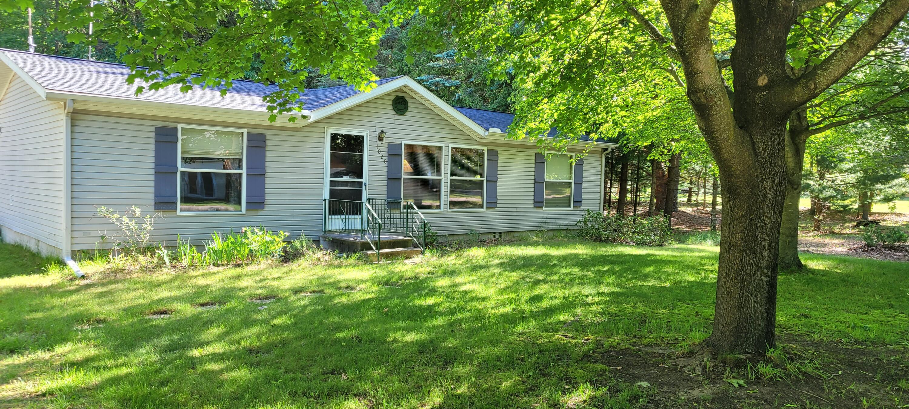 1020 2nd Street Property Photo 1