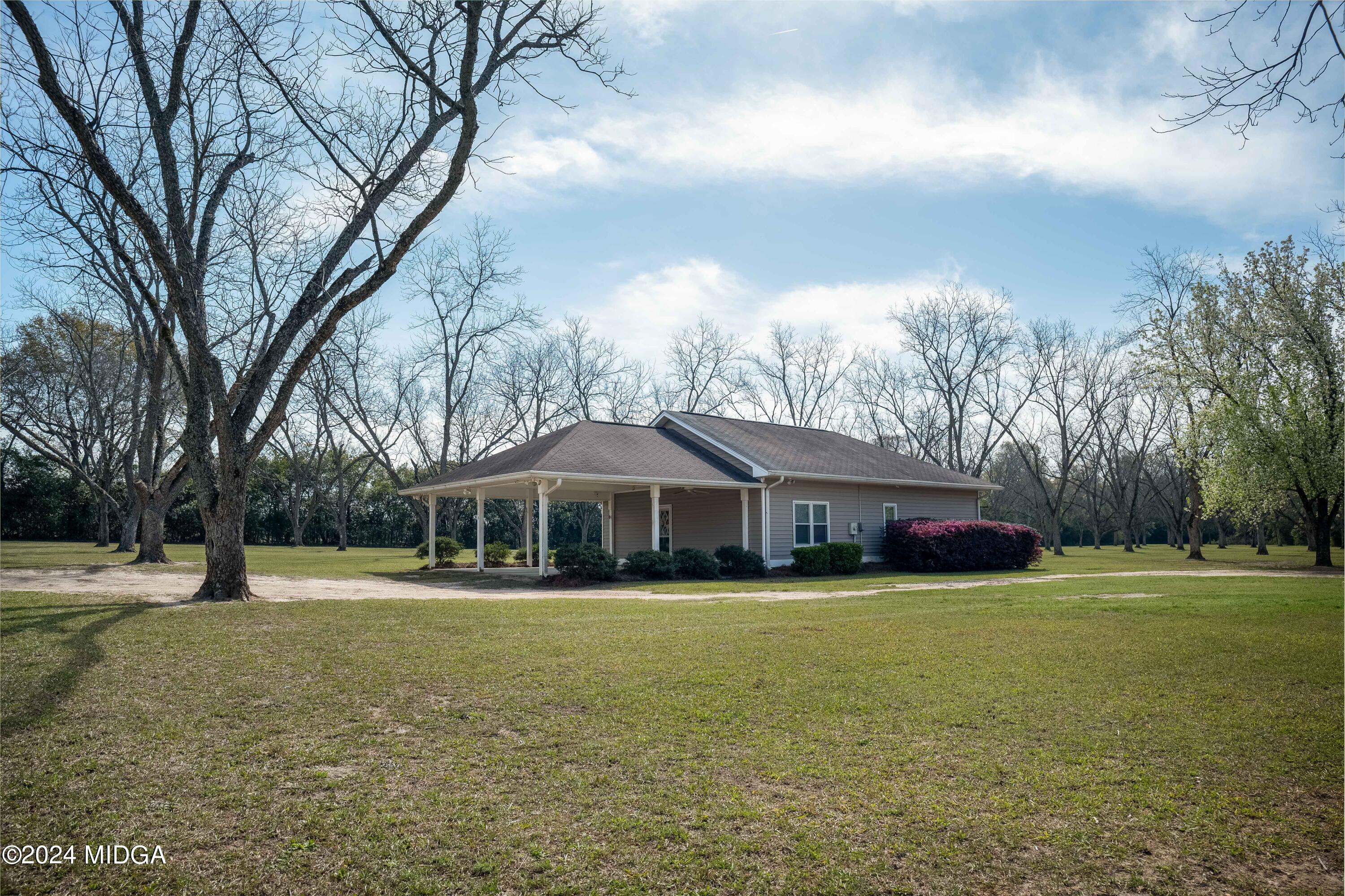 1116 Dunbar Road Property Photo