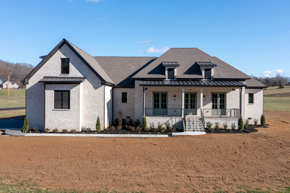 Awesome Acres Real Estate Listings Main Image